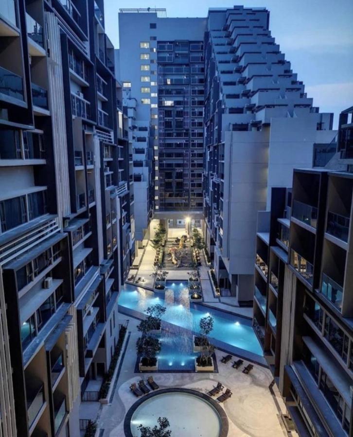 Imperio,res - Cozy -- Location -- Dual View